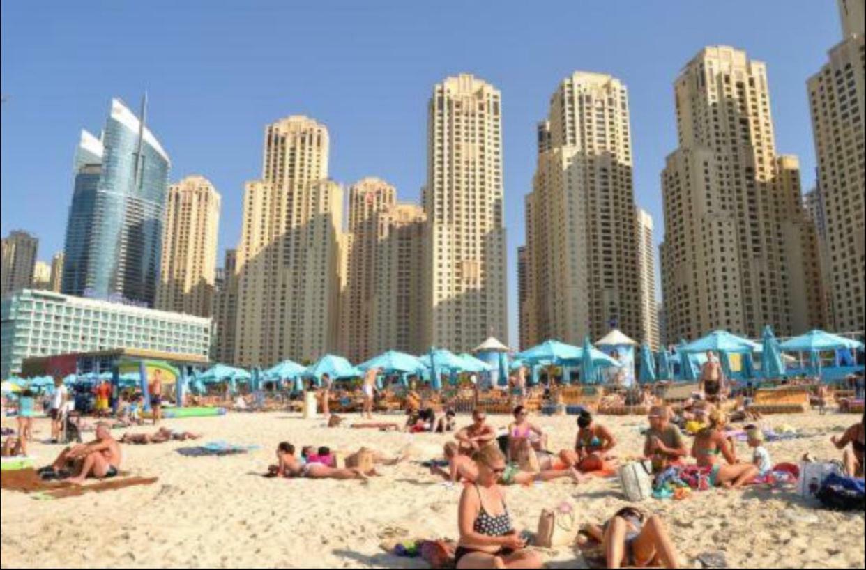 California Hostel Dubai Beach Kültér fotó